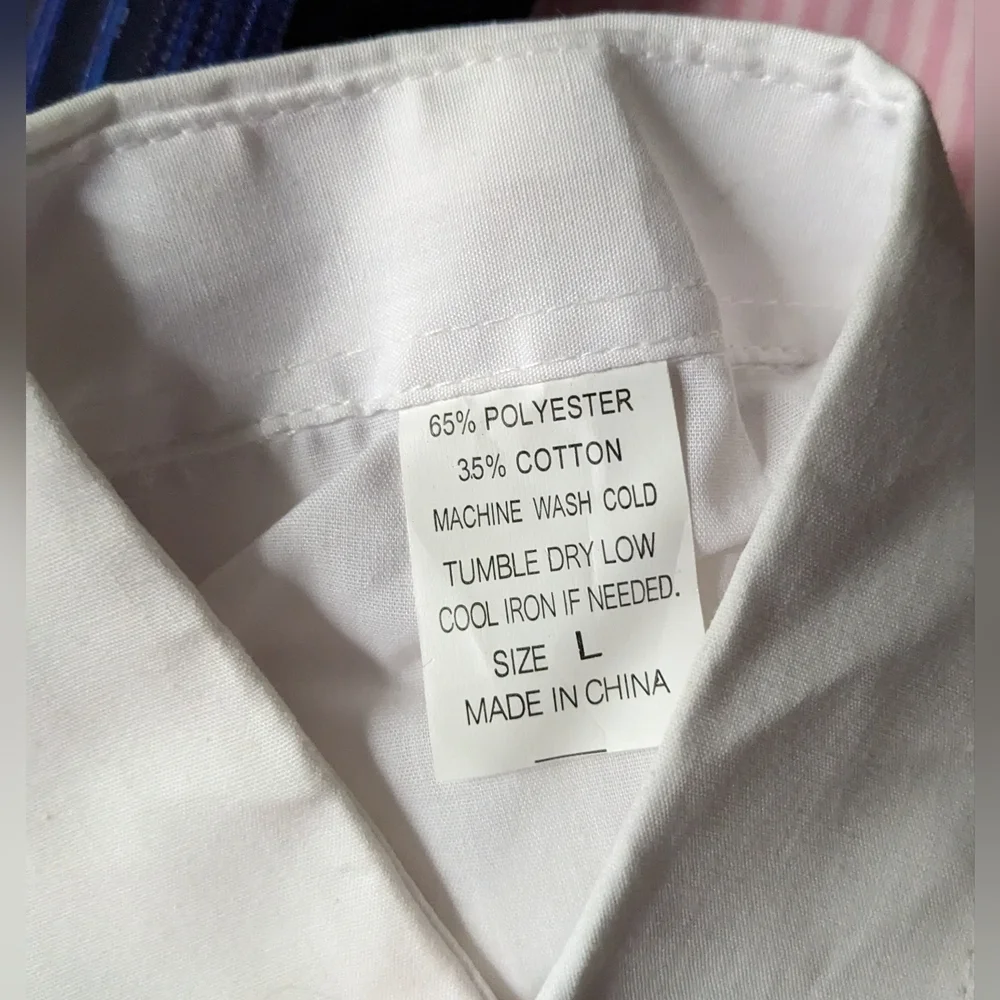 New  4pc boys suit, black dress pants, vest and Tie, white dress shirt, T8MIS